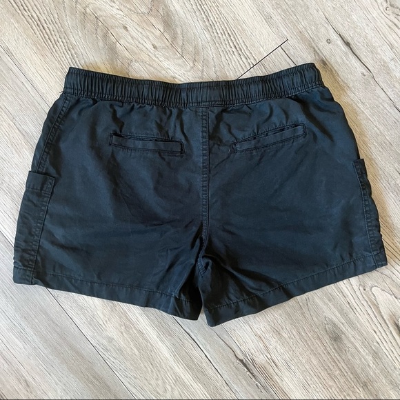 🔥SALE - any 4/$20. Covet Linen Blend Short - Picture 2 of 6